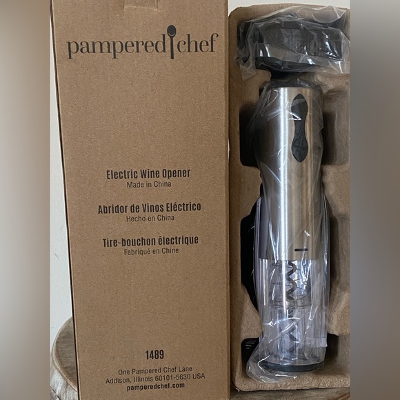 Pampered Chef Electric Wine Opener Stainless Steel and Black 1489 - Picture 2 of 12